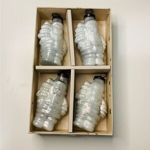 COLLECTIBLE..White GLASS Santa Claus Ornaments..🎅..BRAND NEW